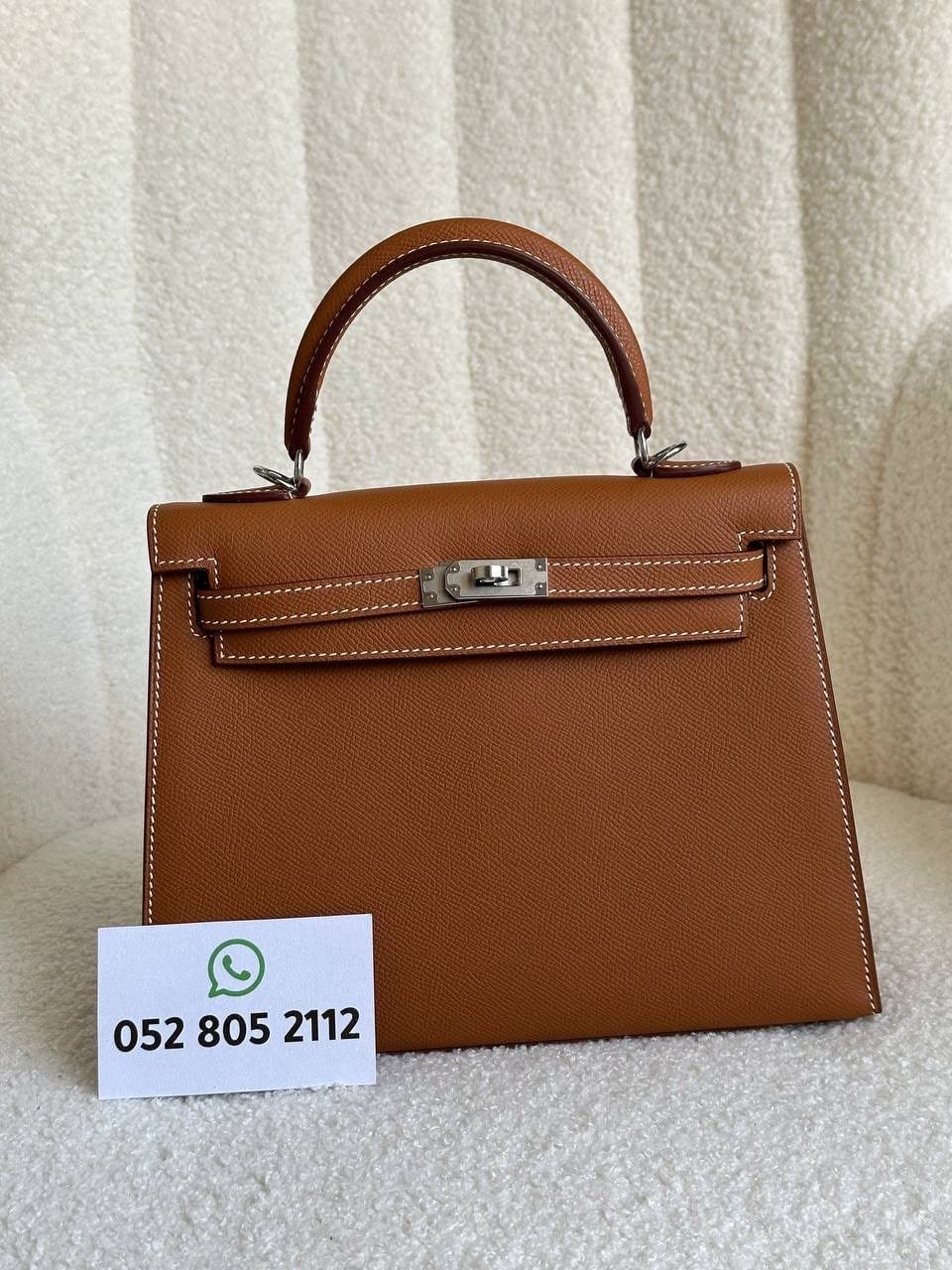 Hermès Kelly in gold with palladium hardware
